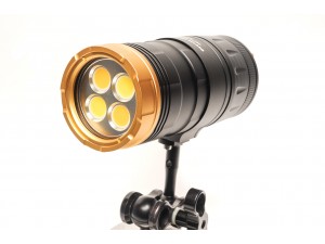 FIT 6500 LED 潛水攝影燈，高流明且可調色溫
