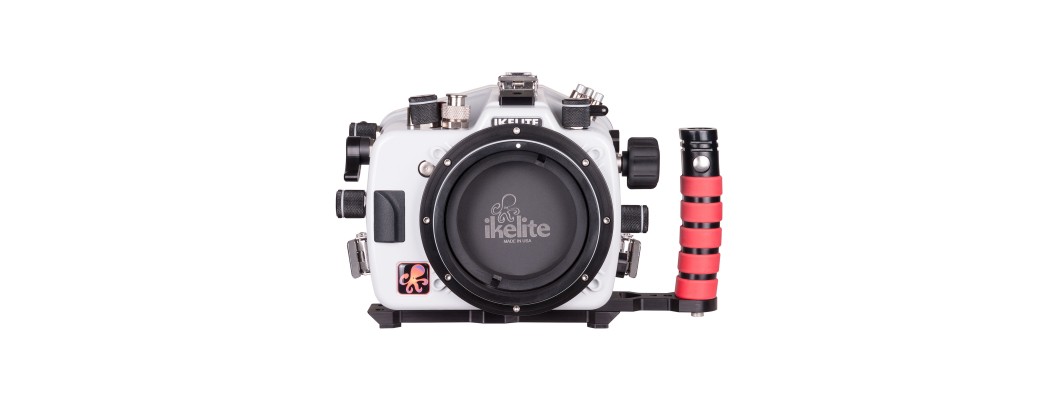 Ikelite 推出 Canon 5DIII -> IV 防水殼升級套件