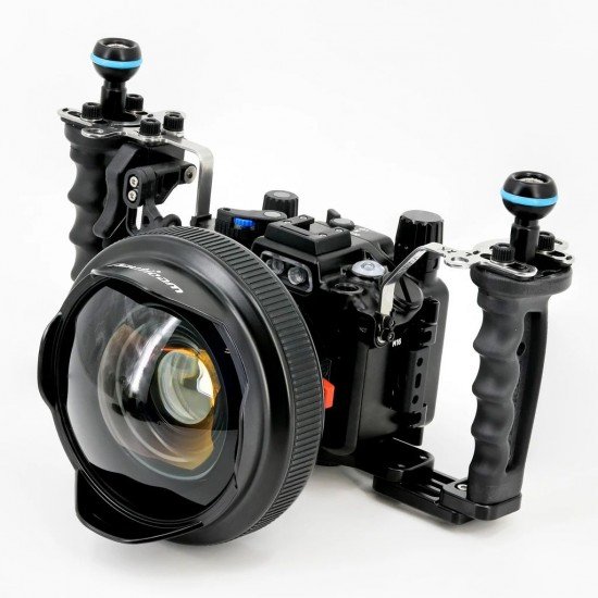 Nauticam Wet Wide Lens for Compact Cameras (WWL-C) 130 Deg. FOV with Compatible 24mm Lenses