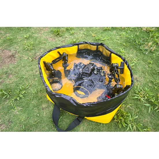 Sea&Sea Yellow Sub Mega Tote