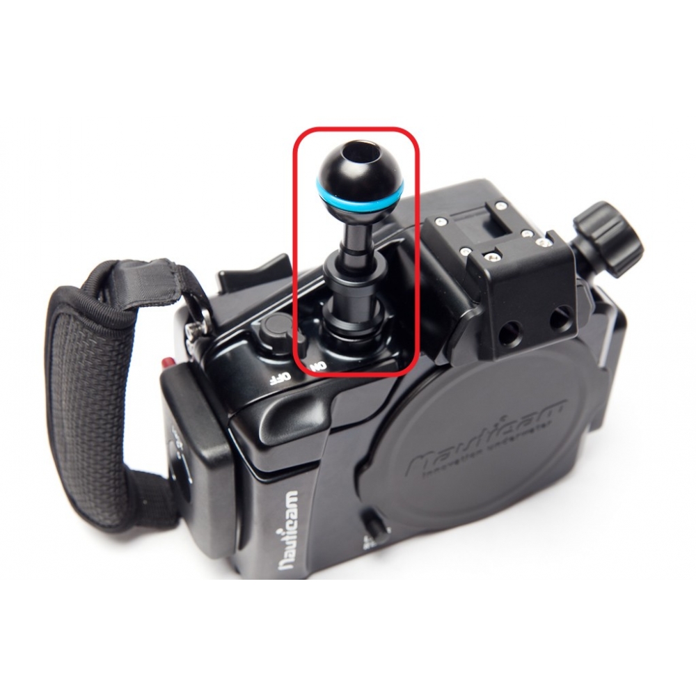 Nauticam M10 Strobe Mounting Ball for Housing