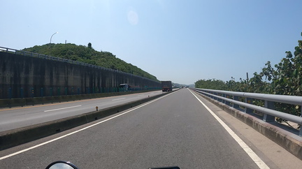 GX010057