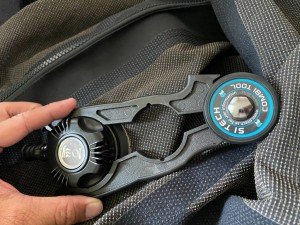 乾衣的充排氣閥平常的保養方式