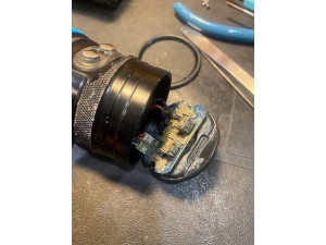 維修日記 2021-11-19: Weefine 攝影燈進水維修 維修日記 2021-11-19: Weefine 攝影燈進水維修