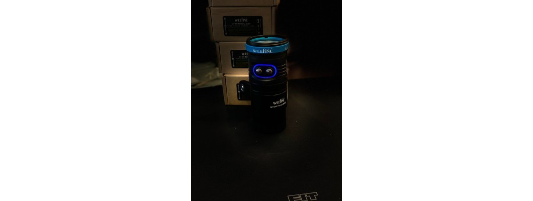 Weefine 升級款 SF3500 攝影燈，3500流明，新設計電源顯示