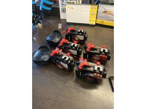 維修日記 2022-12-02: 五台Olympus TG殼大保養，二個INON鏡頭換背環。今晚加班完工明天寄回。