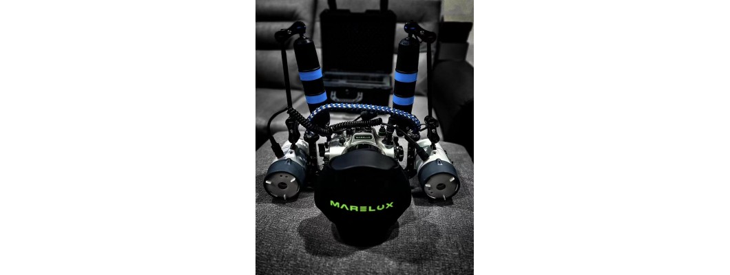 Marelux A74 防水盒使用 ikelite DS-161 閃光燈與雙電子同步線