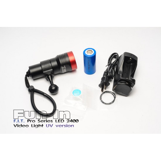 F.I.T. LED 2400UV 攝影燈 (10W UV版) F.I.T. LED 2400UV 攝影燈 (10W UV版)