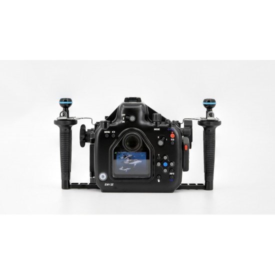 Nauticam NA-EM1III 防水盒 for Olympus OM-D E-M1III Nauticam NA-EM1III 防水盒 for Olympus OM-D E-M1III