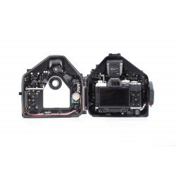 Nauticam NA-EM5III 防水盒 for Olympus OM-D E-M5 III (不包含底座握把) Nauticam NA-EM5III 防水盒 for Olympus OM-D E-M5 III (不包含底座握把)