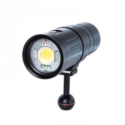 SUPE P53 Video-Focus-Strobe 多用途攝影燈 (5,000 流明) SUPE P53 Video-Focus-Strobe 多用途攝影燈 (5,000 流明)
