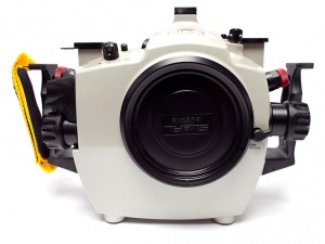 Subal 即將發表 Nikon D5 鋁合金防水殼