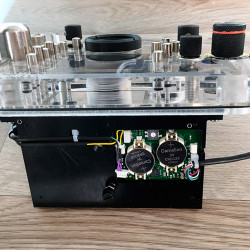 UW Technics TTL 訊號轉換器 for Nikon (Ikelite 防水盒) UW Technics TTL 訊號轉換器 for Nikon (Ikelite 防水盒)