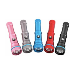 X-Adventurer M1800 聚光潛水燈 (1800 流明) X-Adventurer M1800 聚光潛水燈 (1800 流明)